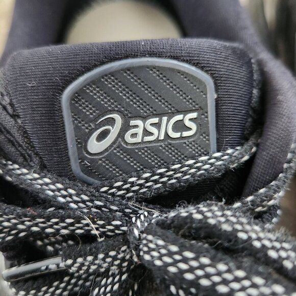 Asics Gel Kayano, Women Size 9 - Picture 8 of 8